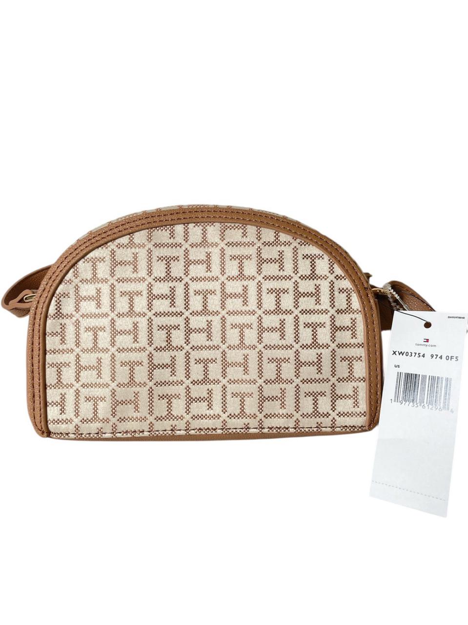 👜 Bolsa Crossbody Tommy Hilfiger Monograma Beige | Estilo Clásico y Tamaño Ideal